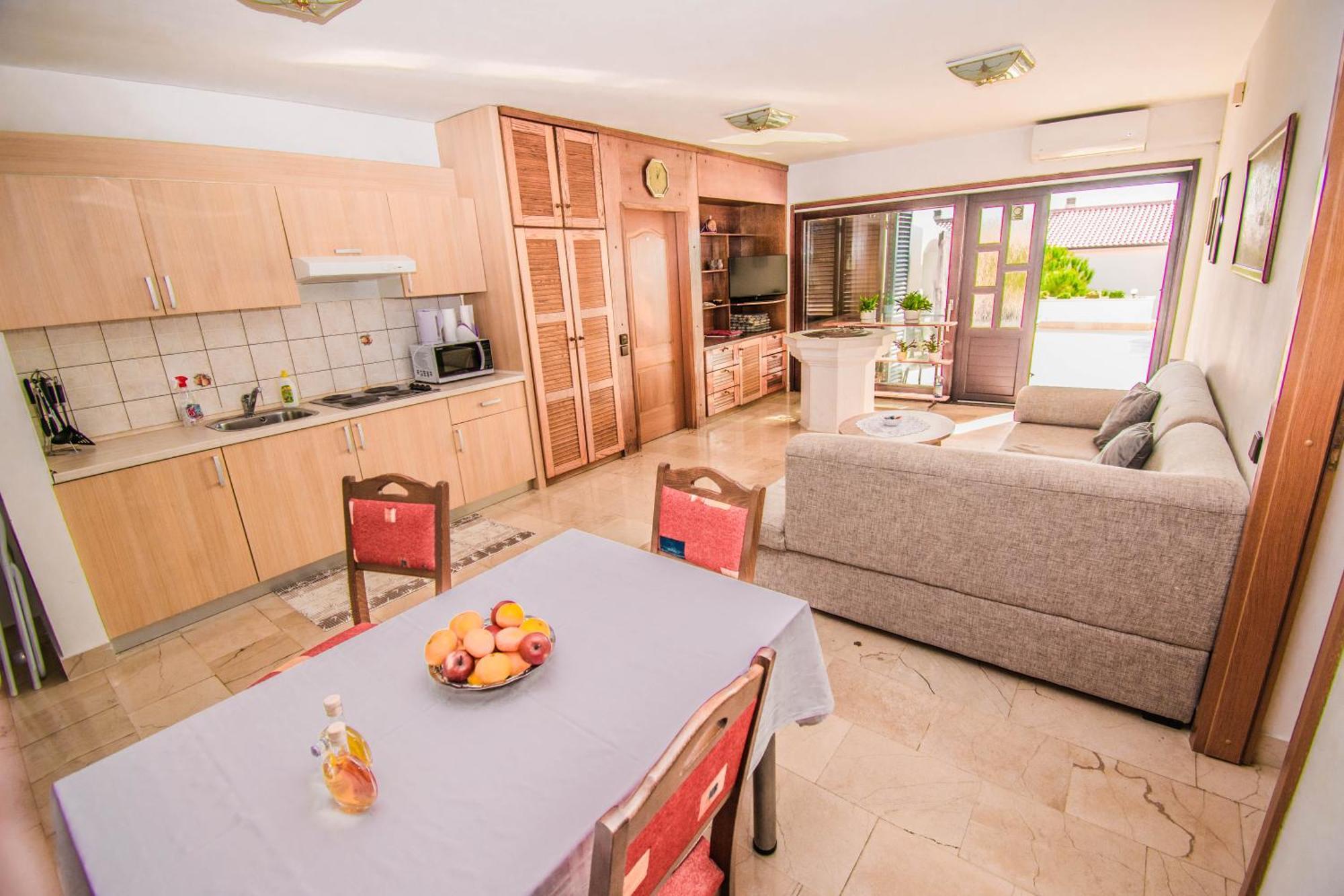 Apartments Grand & Plav In Krk Krk Town Dış mekan fotoğraf
