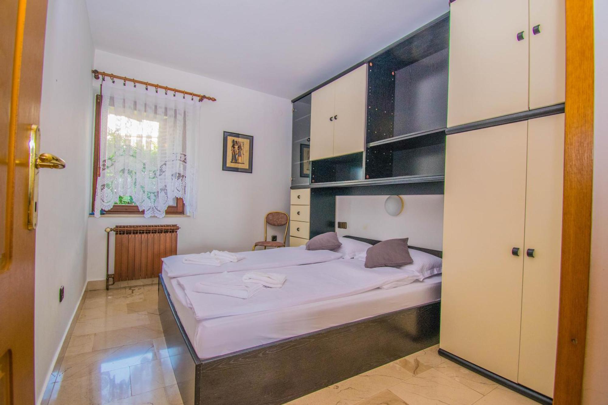 Apartments Grand & Plav In Krk Krk Town Dış mekan fotoğraf