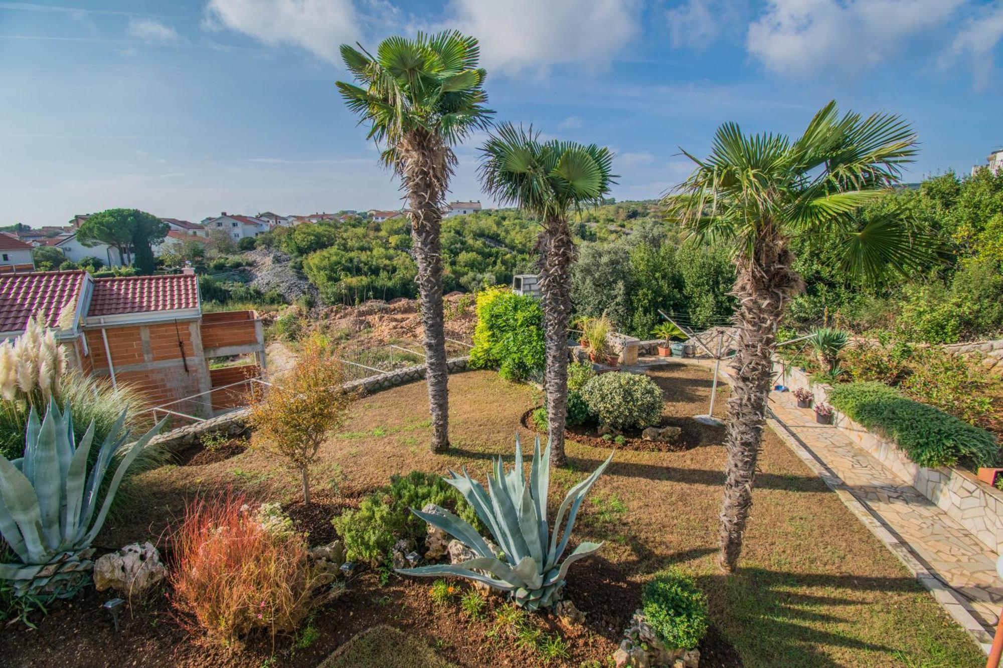 Apartments Grand & Plav In Krk Krk Town Dış mekan fotoğraf